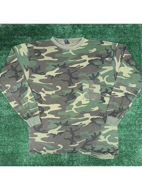 Vintage 90s M81 Woodland Camo Long Sleeve T-Shirt Single Stitch Military Punk